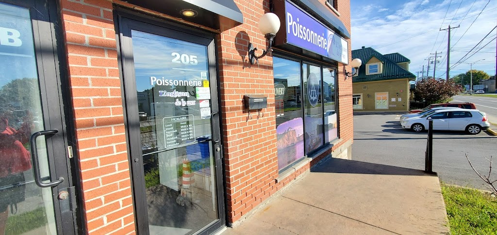 Lartisan De La Mer Poissonnerie | 205 Bd Harwood, Vaudreuil-Dorion, QC J7V 1Y3, Canada | Phone: (450) 218-3232