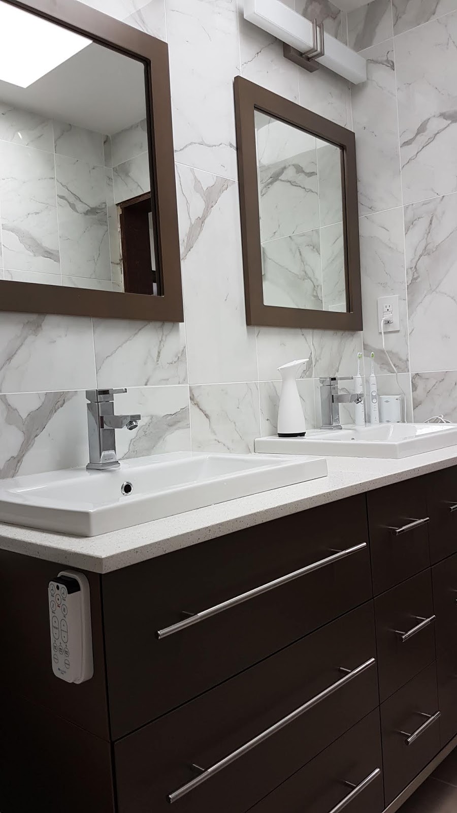 Art Bathe | 100 Steelcase Rd E Unit 101, Markham, ON L3R 1E8, Canada | Phone: (905) 475-7555