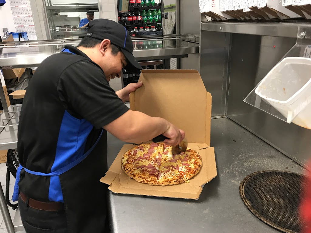 Dominos Pizza | 16335 Somercrest St SW, Calgary, AB T2Y 3M7, Canada | Phone: (403) 662-2900