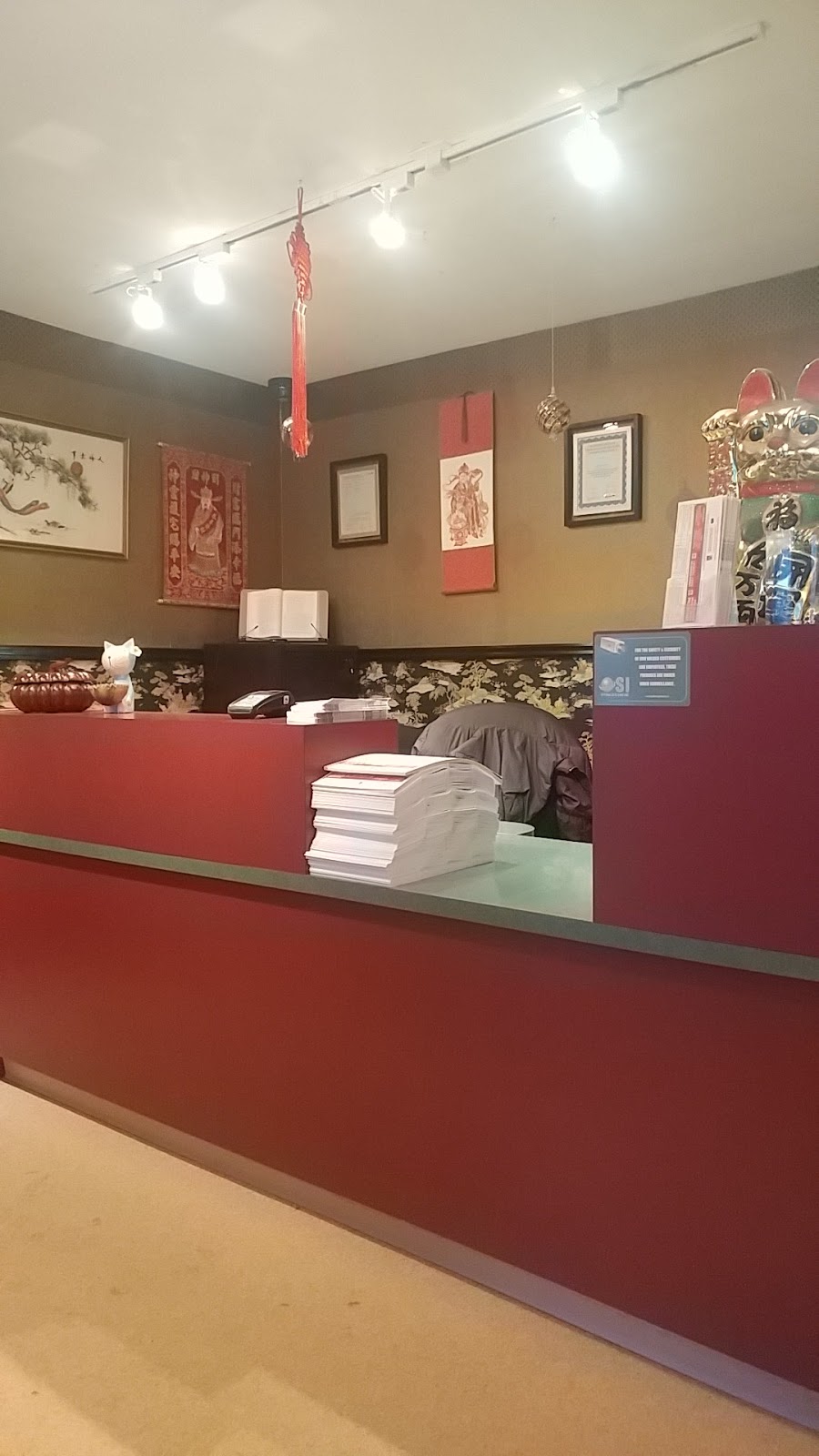 Oriental Pearl Chinese Food | 407 Marion St, Winnipeg, MB R2H 0V4, Canada | Phone: (204) 237-8985