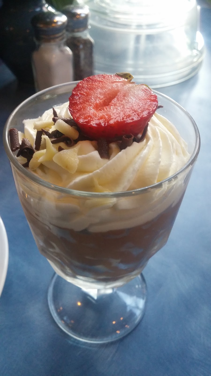 The Blue Poppy Restaurant | 800 Benvenuto Ave, Brentwood Bay, BC V8M 1J8, Canada | Phone: (250) 652-4422