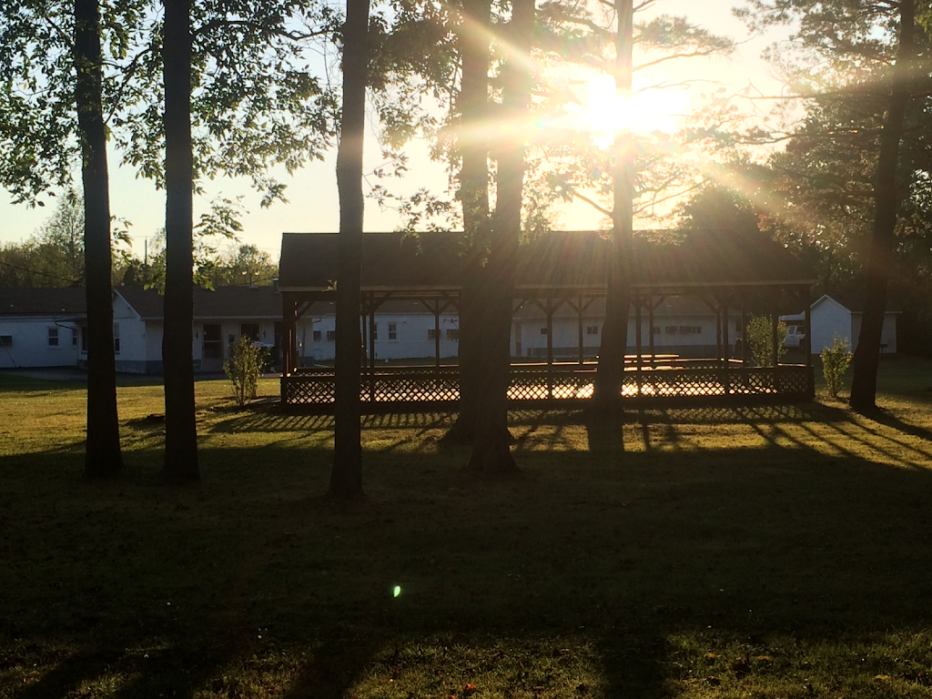 Cinderella Motel & Campground | 2797 Grand Island Blvd, Grand Island, NY 14072, USA | Phone: (716) 773-2872