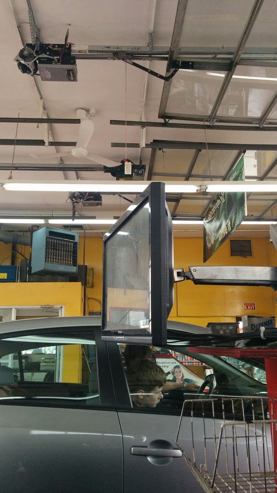 Super Auto Centres | 3400 Portage Ave, Winnipeg, MB R3K 0Z3, Canada | Phone: (204) 832-1376