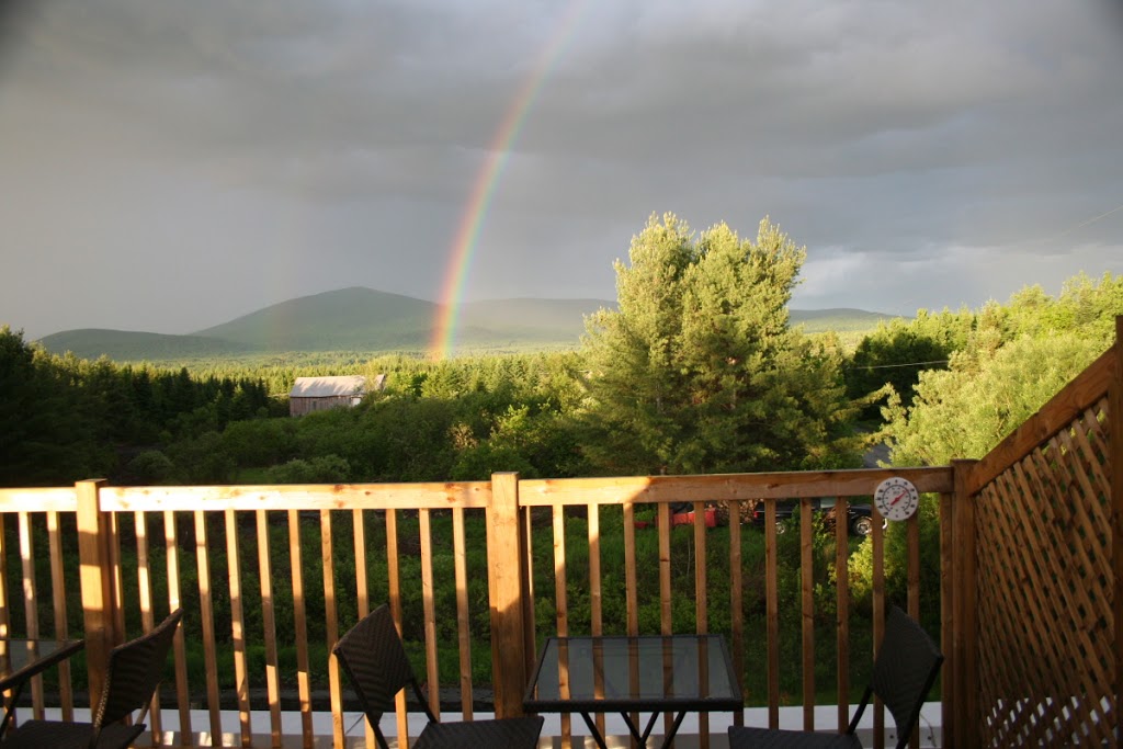 Gîte touristique Les trois étangs | 12 Chemin du Petit Québec, La Patrie, QC J0B 1Y0, Canada | Phone: (819) 888-0210
