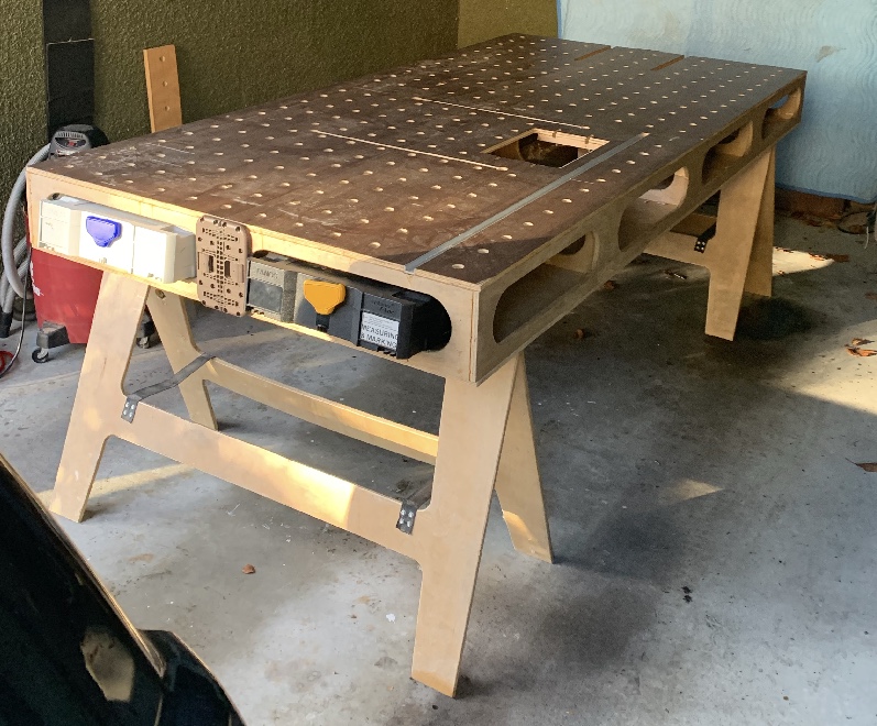 Ubique Mobile Carpentry | 3941 Capilano Rd, North Vancouver, BC V7R 4J3, Canada | Phone: (604) 722-9759