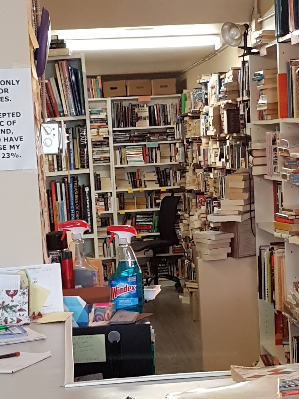 J Mann Books | 197 King St E Gananoque, ON K7G 1W1 King St E, Gananoque, ON K7G 1W1, Canada | Phone: (613) 770-0236