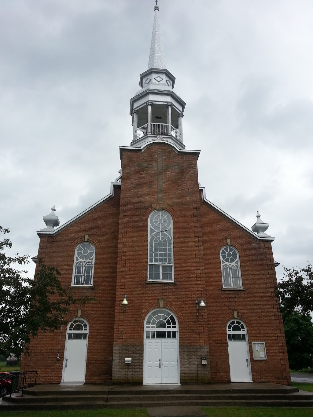 Presbytere Ste-Jeanne DArc | 200 Rg 10, Lefebvre, QC J0H 2C0, Canada | Phone: (819) 394-2587