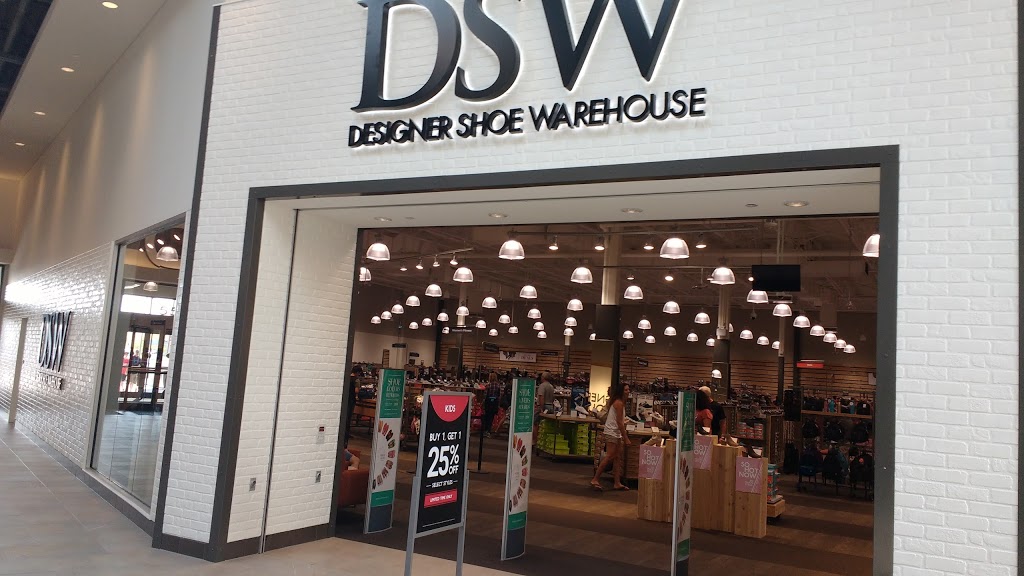 DSW Designer Shoe Warehouse | 555 Sterling Lyon Pkwy, Winnipeg, MB R3P 1E9, Canada | Phone: (204) 815-5254