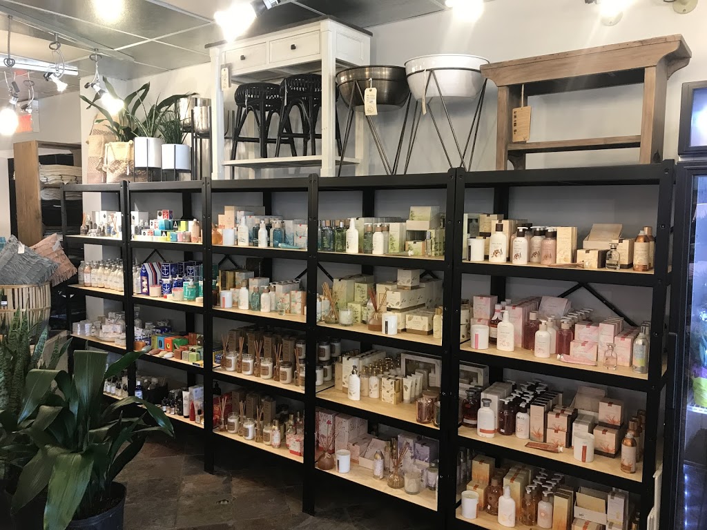 Pointe Claire Nursery Maison | 261 Boul Saint-Jean, Pointe-Claire, QC H9R 3J1, Canada | Phone: (514) 695-5110