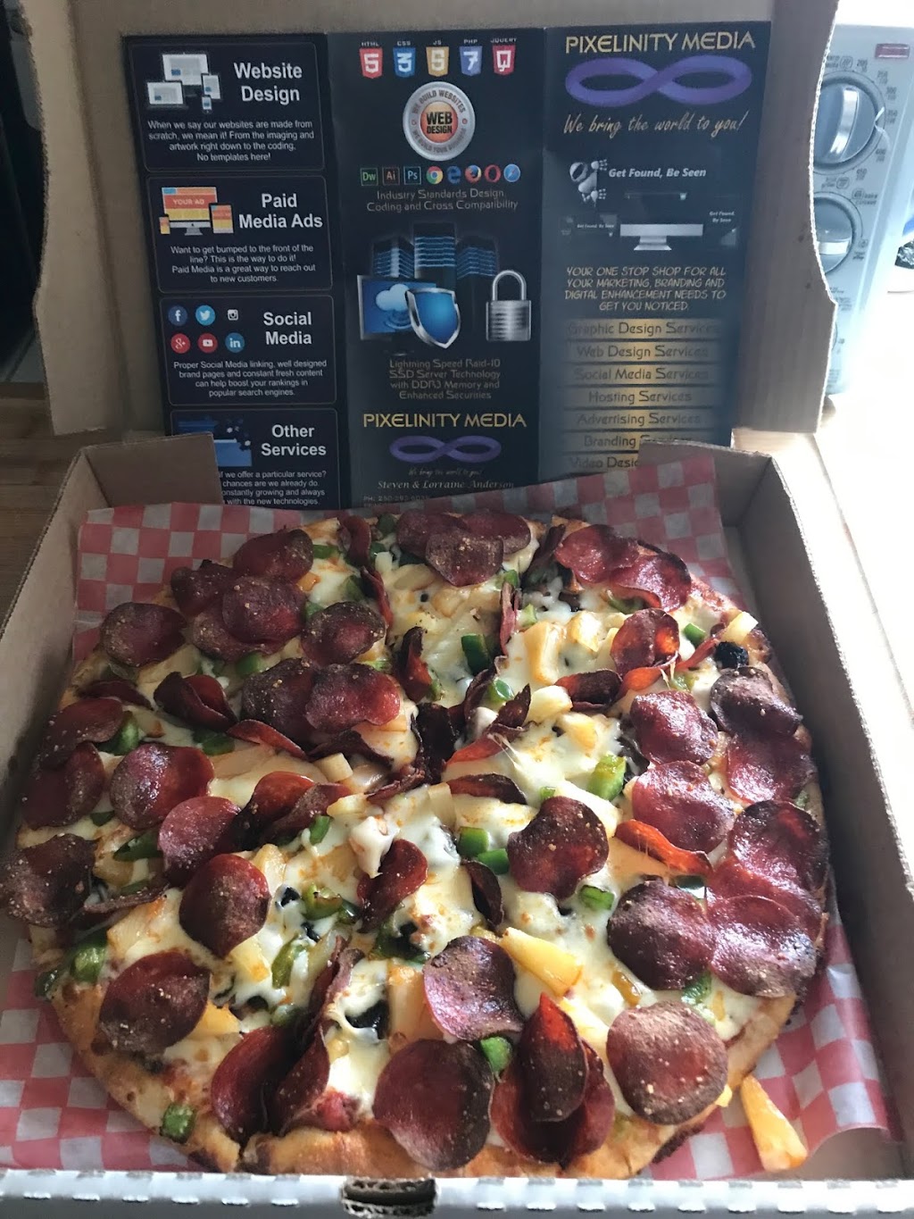 Pizzalicious Express | 160 Tapton Ave, Princeton, BC V0X 1W0, Canada | Phone: (250) 295-3300