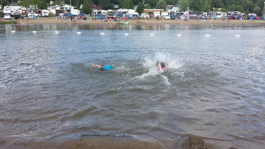 Camping Plage Laurentides | 282 Rue de Dublin, Québec, QC G2M 1C5, Canada | Phone: (418) 849-7441