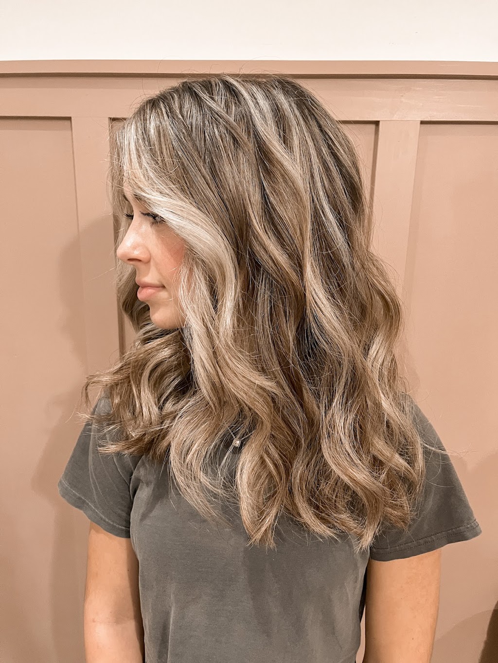 The Salon Mom | Arnold St, Tillsonburg, ON N4G 0G9, Canada | Phone: (226) 231-8192