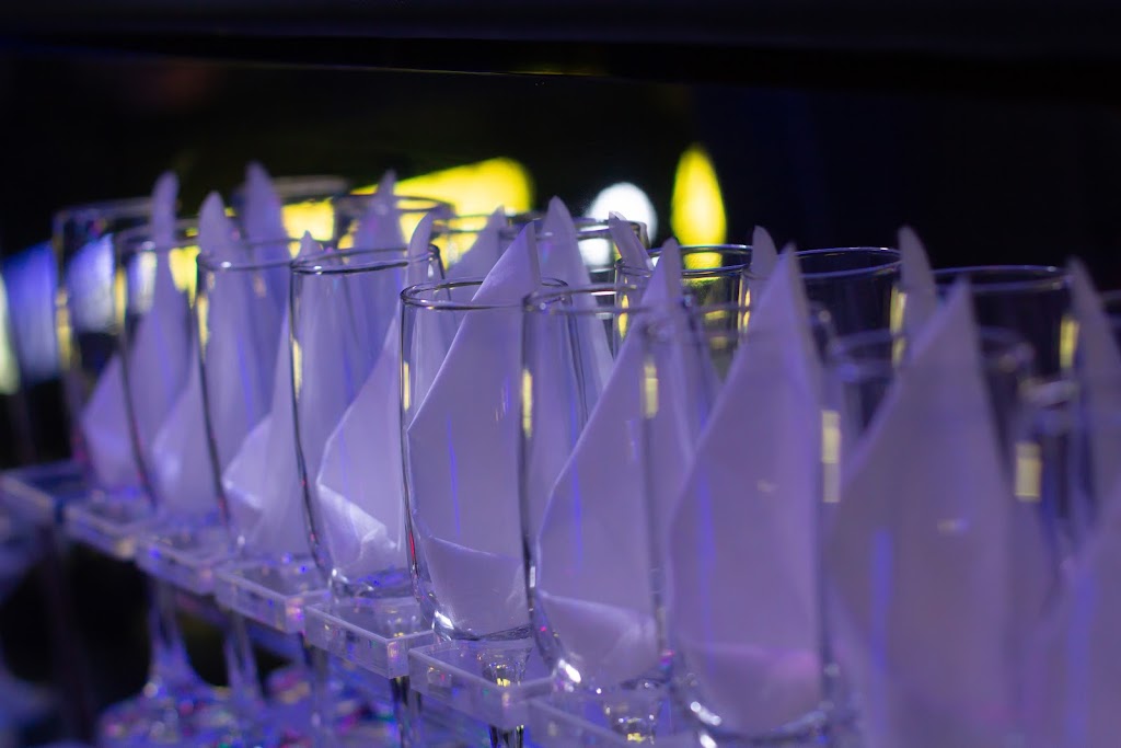 Liberty Brampton Limo | 38 Kippen Ct, Brampton, ON L6R 0P7, Canada | Phone: (905) 459-0652
