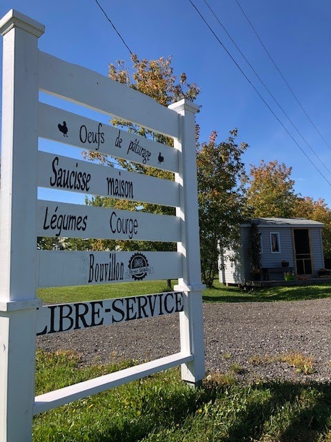 Ferme Séjada Inc. | 1301 Rang St Alexandre, Saint-Zéphirin-de-Courval, QC J0G 1V0, Canada | Phone: (450) 564-1013