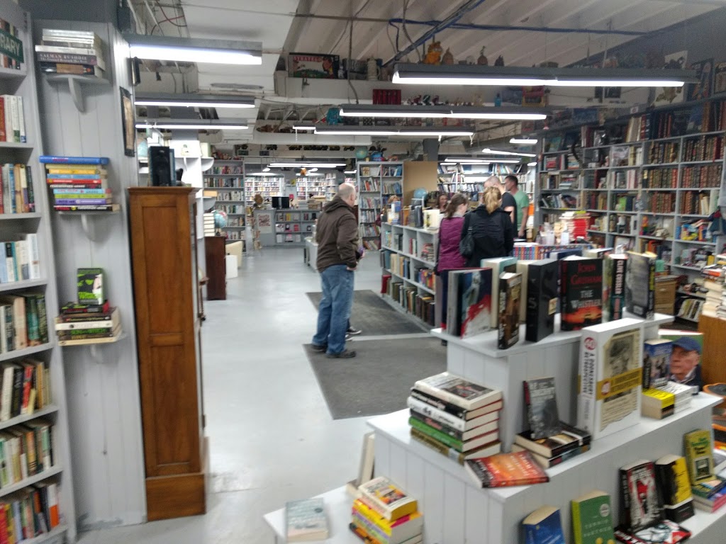 Fair’s Fair Books | 907 9 Ave SE, Calgary, AB T2G 0S5, Canada | Phone: (403) 237-8156
