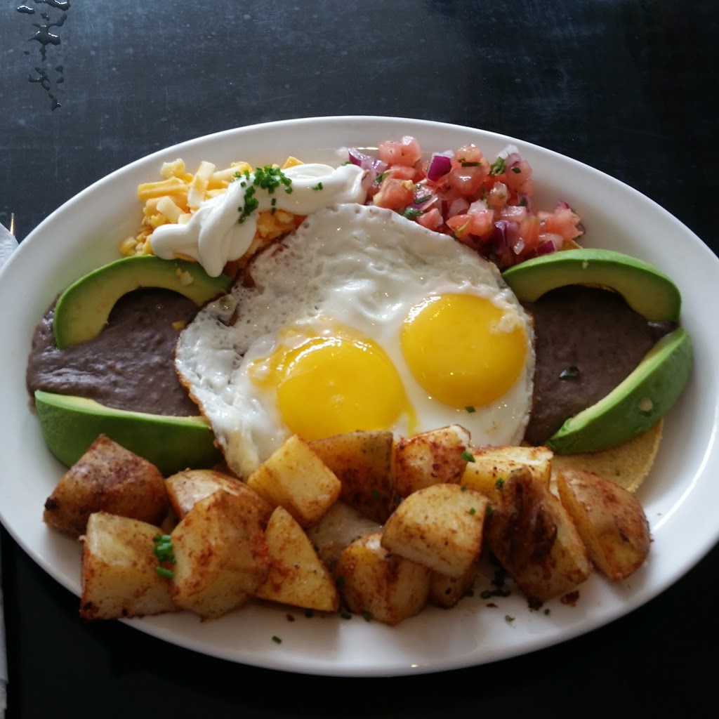 Duffys Tavern | 1238 Bloor Street West, Toronto, ON M6H 1N3, Canada | Phone: (416) 628-0330