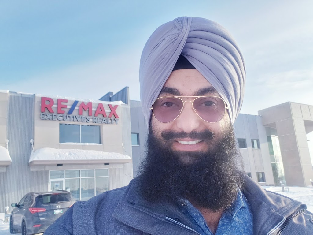 RE/MAX EXECUTIVES REALTY - LORIMER | 986 Lorimer Blvd #5, Winnipeg, MB R3P 0Z8, Canada | Phone: (204) 333-9544
