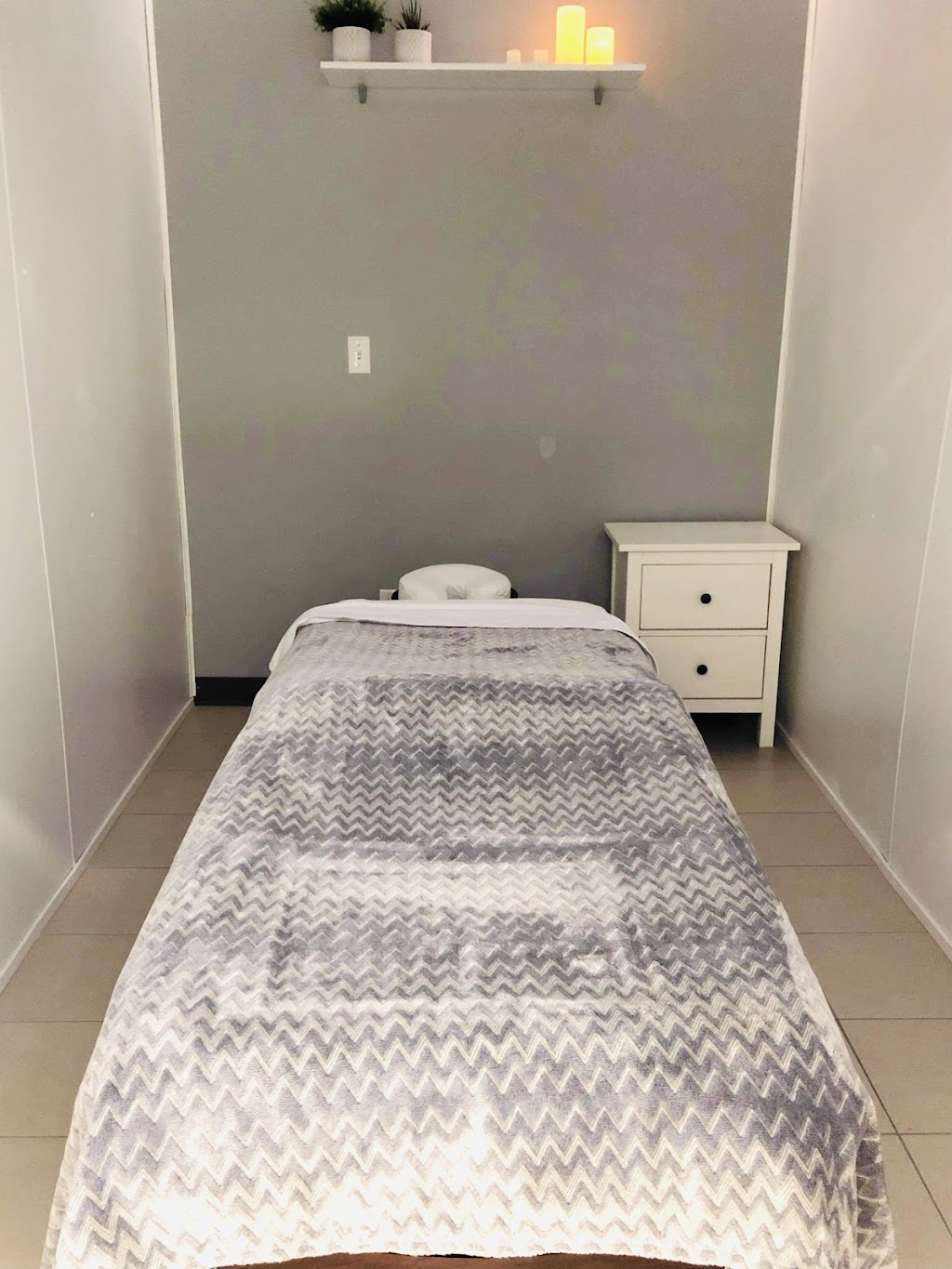 Rocky View Massage and Spa | 260300 Writing Creek Cres Unit C30, Balzac, AB T0M 0E0, Canada | Phone: (587) 429-5974