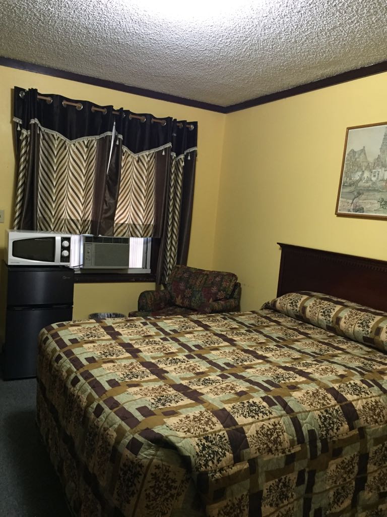 Windmill Inn Lynden | 8022 WA-539, Lynden, WA 98264, USA | Phone: (360) 354-3424