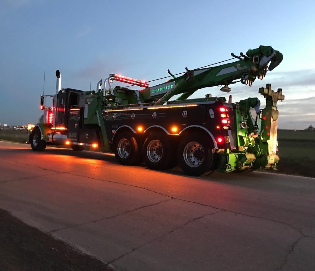 Champion Towing Ltd. | 1425 Brookside Blvd, Winnipeg, MB R2R 1V6, Canada | Phone: (204) 633-8868