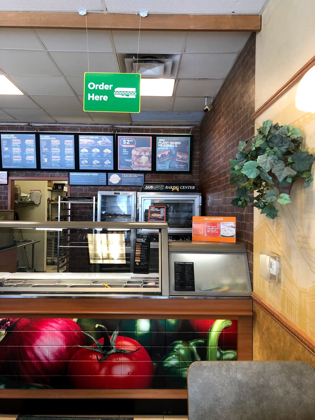 Subway | 221 Cundles Rd E Unit 13, Barrie, ON L4M 3B3, Canada | Phone: (705) 503-3001