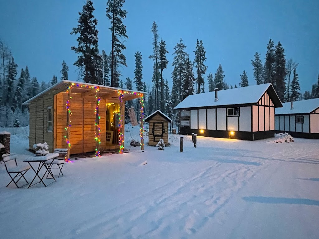 ROADHOUSEarts Craft Shack | 305 Shunda Crk Rd, Nordegg, AB T0M 2H0, Canada | Phone: (403) 322-4682