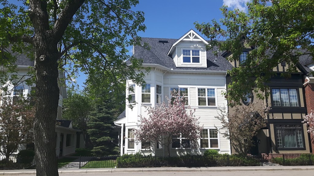 Somme Avenue Park | 250 Somme Ave SW, Calgary, AB T2T 5J9, Canada