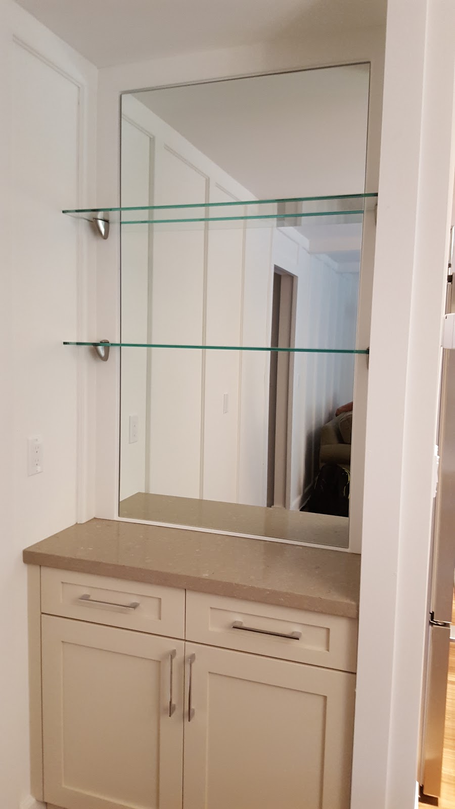 Good & Quick Glass | 13520 Crestwood Pl #7, Richmond, BC V6V 2G2, Canada | Phone: (604) 273-1735