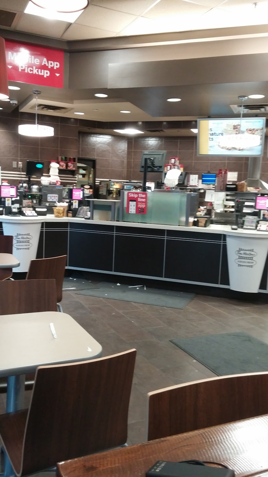 Tim Hortons | 7908 Bowness Rd NW, Calgary, AB T3B 0H2, Canada | Phone: (403) 288-4569