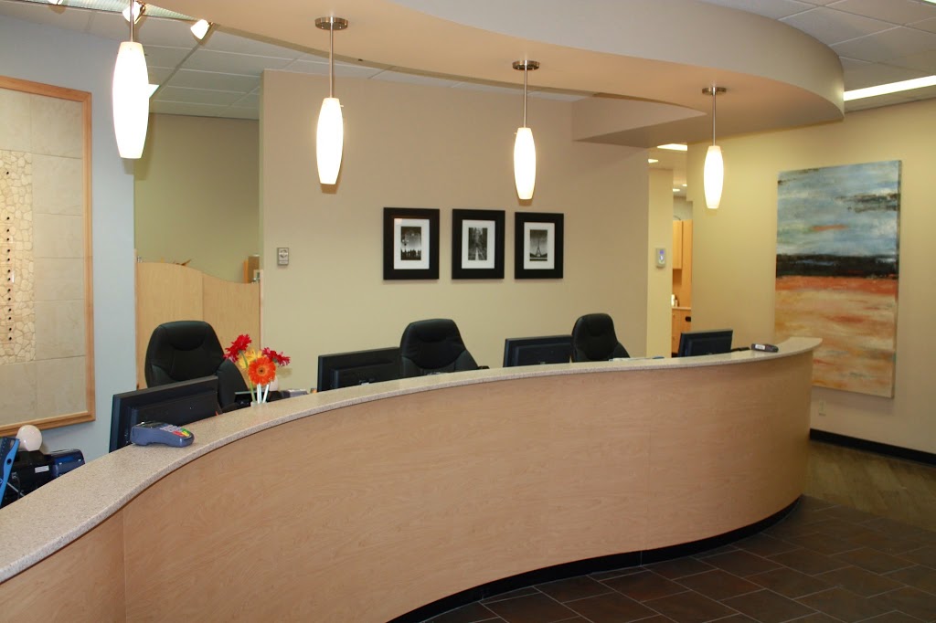 Community Dental Center | 752 Sackville Dr, Lower Sackville, NS B4E 1R7, Canada | Phone: (902) 865-7260