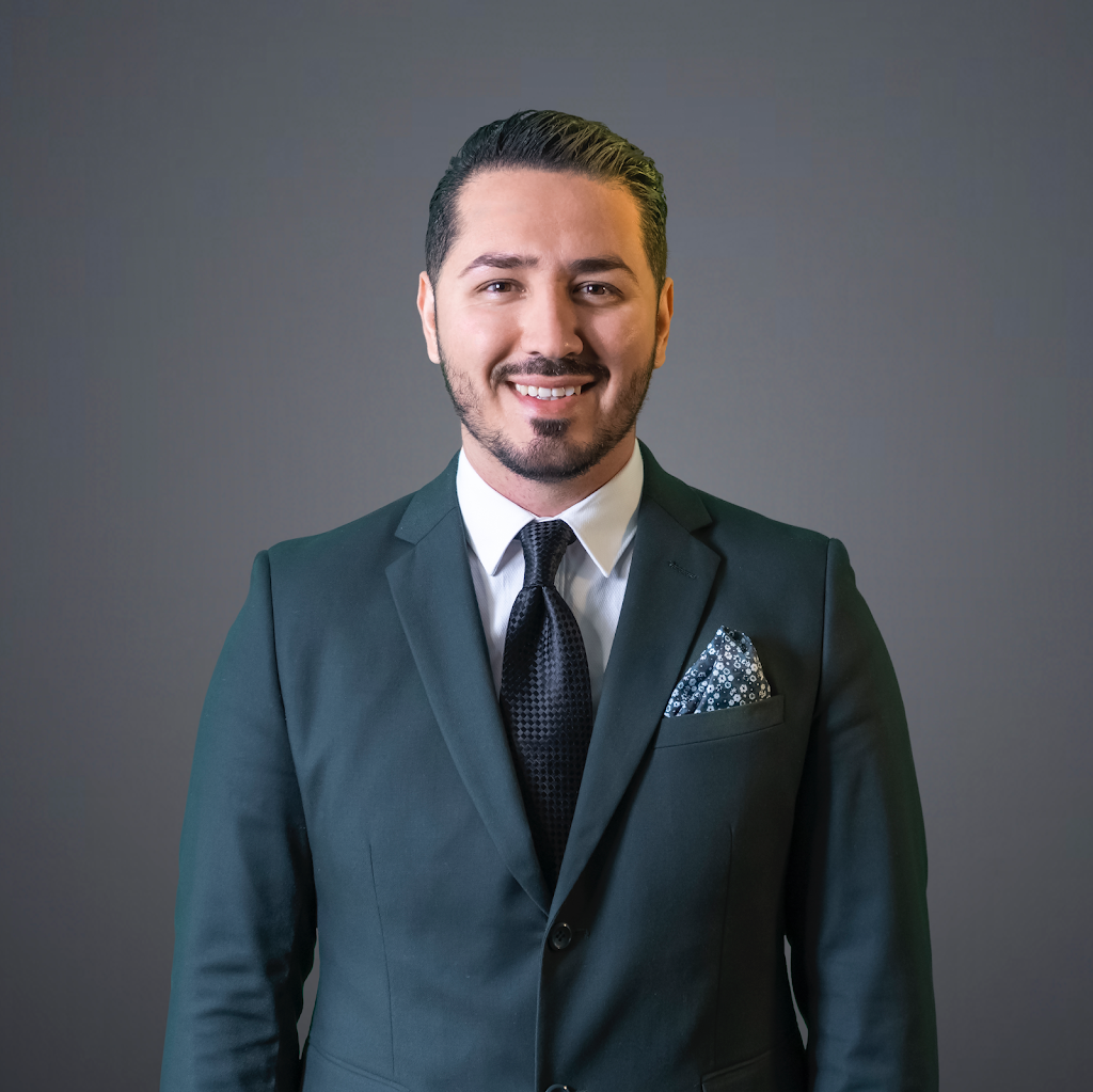 Zak Shahsamand Real Estate | 9050 Yonge St, Richmond Hill, ON L4C 9S6, Canada | Phone: (416) 836-9788