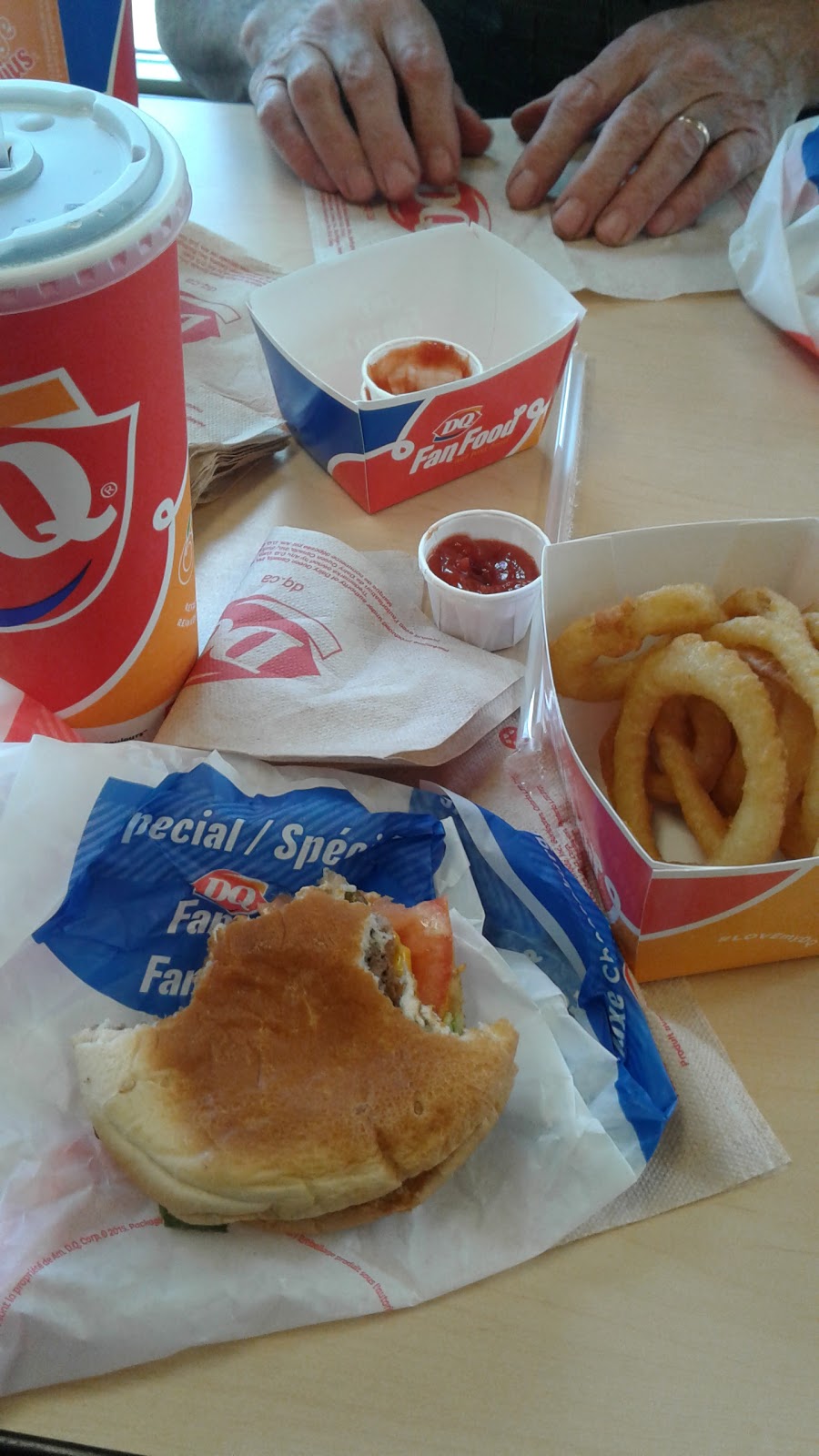 Dairy Queen Grill & Chill | 7377 ON-26 Unit 5, Stayner, ON L0M 1S0, Canada | Phone: (705) 428-0414