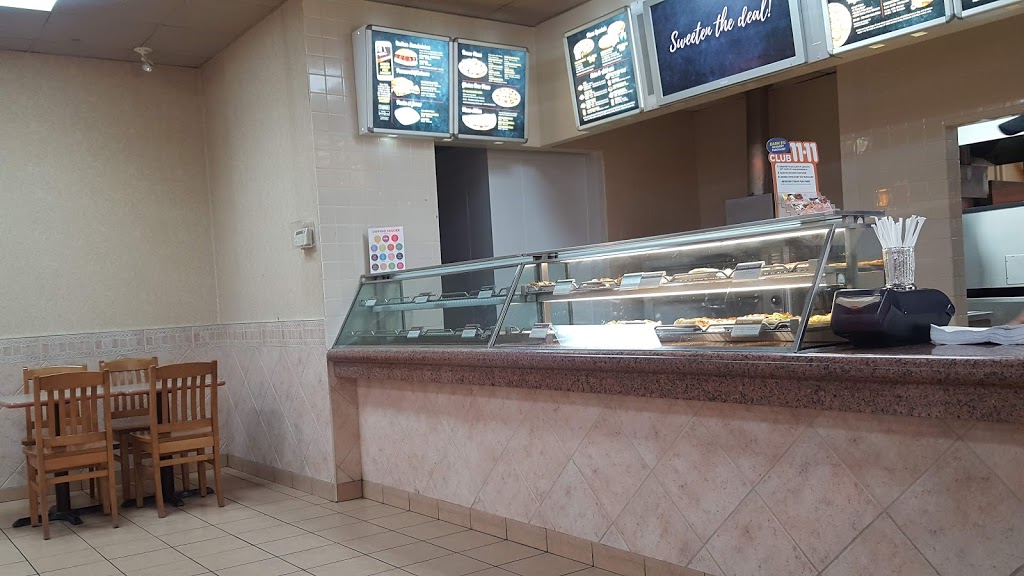 Pizza Pizza | 8750 Bayview Ave #18-19, Richmond Hill, ON L4B 4V9, Canada | Phone: (416) 967-1111