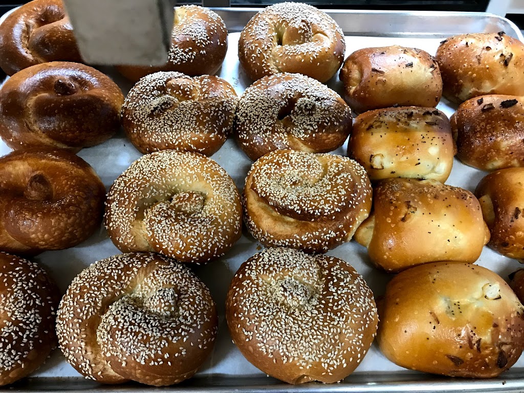 Soul Bagel | 3515 Bathurst St, North York, ON M6A 2C5, Canada | Phone: (416) 785-7222