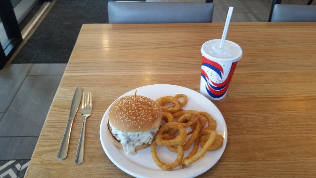 Rogers Drive-In Restaurant | 4717 50 Ave, Rimbey, AB T0C 2J0, Canada | Phone: (403) 843-3805
