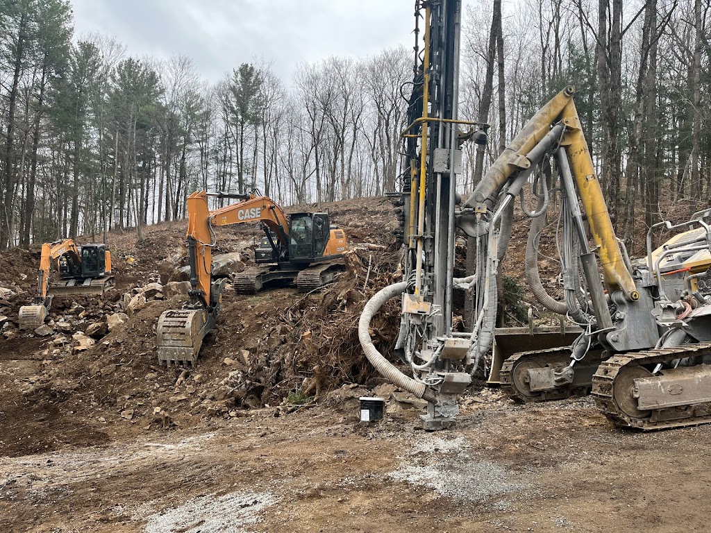 Connelly Brothers | 251 Chem. Blanchette, Gatineau, QC J8R 3G3, Canada | Phone: (819) 243-1456