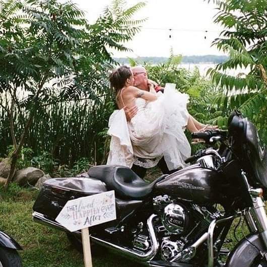 Wedding Officiant/The Ceremony Company | North Augusta, ON K0G 1R0, Canada | Phone: (613) 619-7317