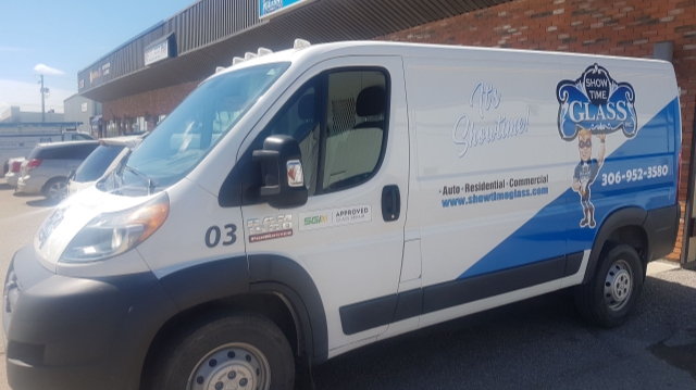 Showtime Glass Inc. | 3027 Millar Ave, Saskatoon, SK S7K 6G5, Canada | Phone: (306) 952-3580