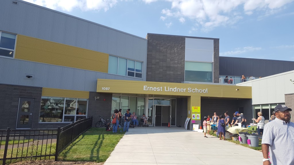 Ernest Lindner School | 1087 Hampton Cir, Saskatoon, SK S7R 1E9, Canada | Phone: (306) 683-7560
