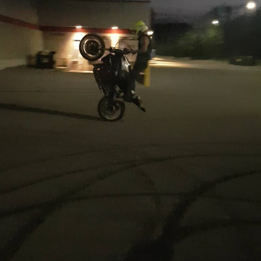 RDNX STUNT COMPOUND | 6233 14 Line, Alliston, ON L9R 1V4, Canada