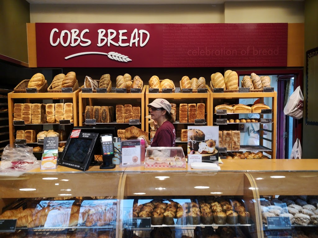 COBS Bread | 1975 Queen St E, Toronto, ON M4L 1J1, Canada | Phone: (647) 352-9300