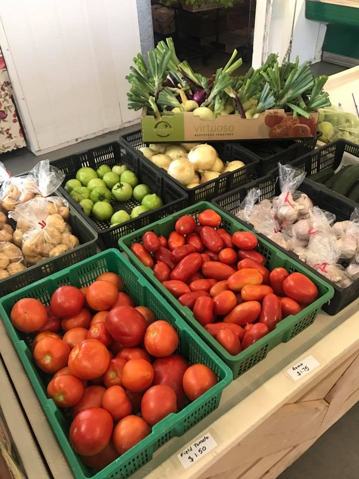 Glenmore Fresh Fruit & Produce | 2409-2435 Rojem Rd, Kelowna, BC V1V 2G3, Canada | Phone: (250) 863-5686