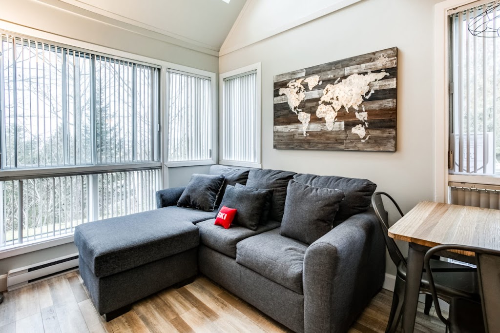 Le Villageois - Condos Mont-Tremblant by KASANIA | 123 Chem. au Pied de la Montagne, Mont-Tremblant, QC J8E 3K8, Canada | Phone: (514) 754-1988