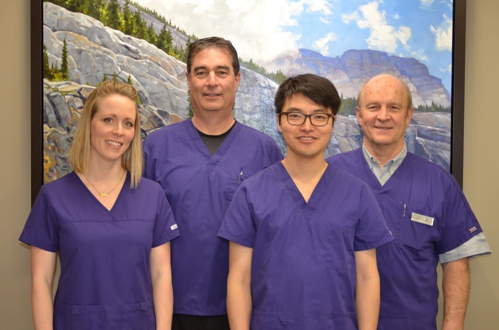 Village Lane Dental Centre | 700 Village Ln #2, Okotoks, AB T1S 1Z6, Canada | Phone: (403) 938-7444