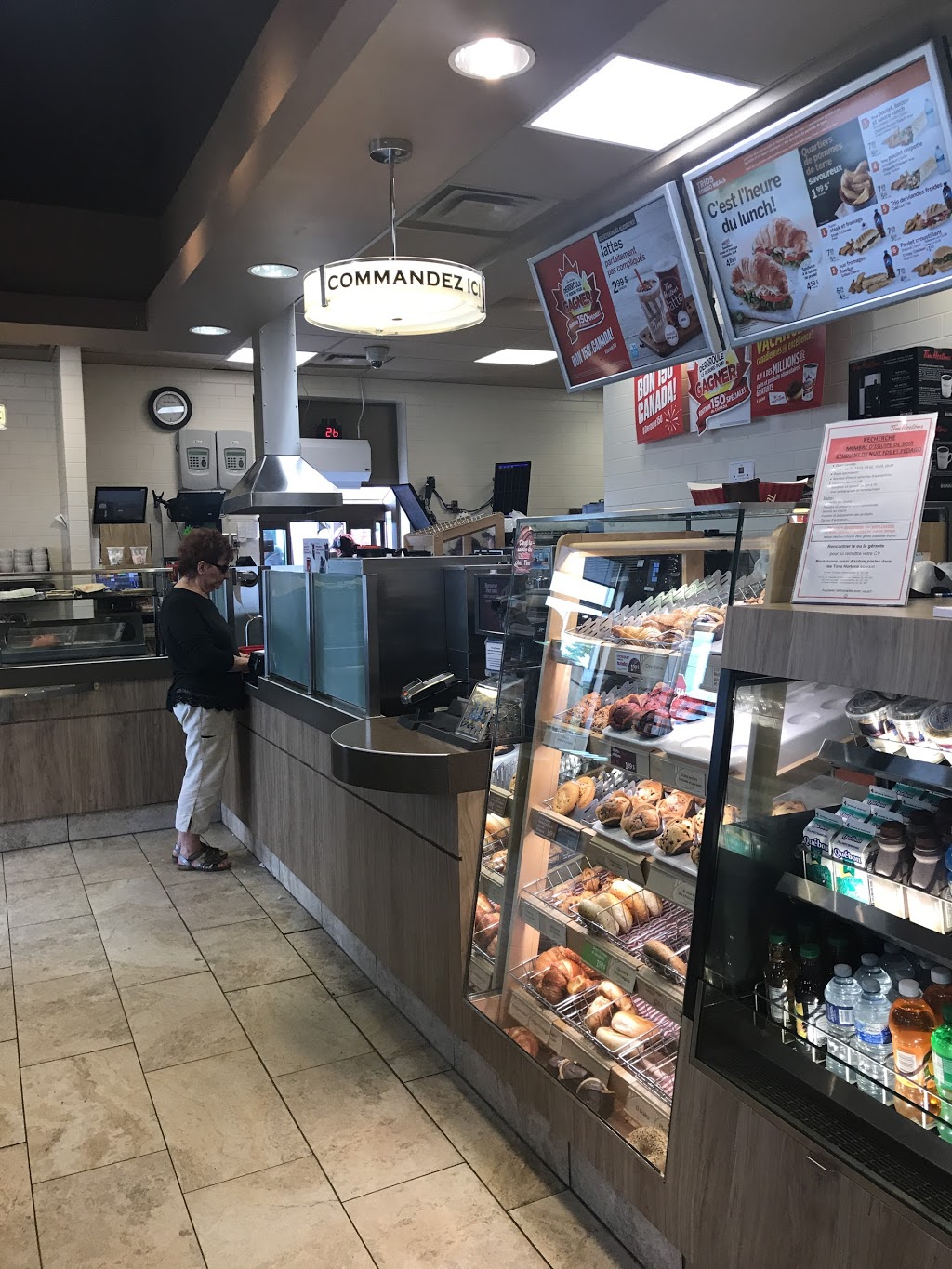 Tim Hortons | 2710 Rue Saint-Pierre, Drummondville, QC J2C 0P9, Canada | Phone: (819) 445-5077
