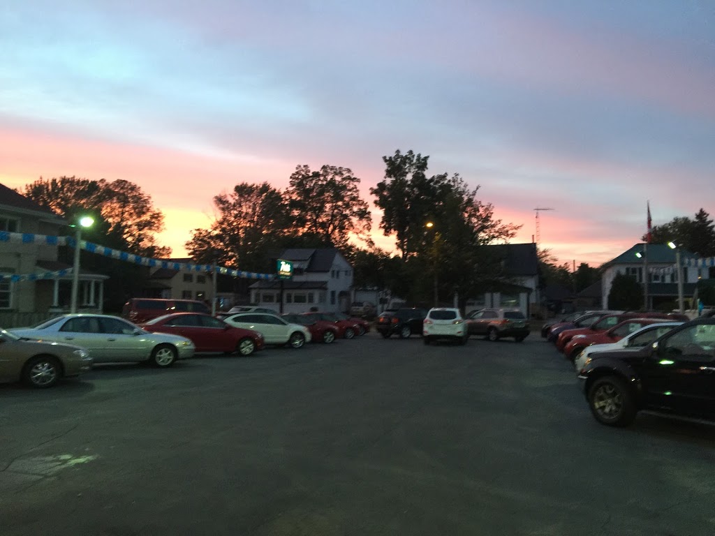 Petes Car Sales | 530 Broad St E, Dunnville, ON N1A 1G8, Canada | Phone: (888) 577-7680