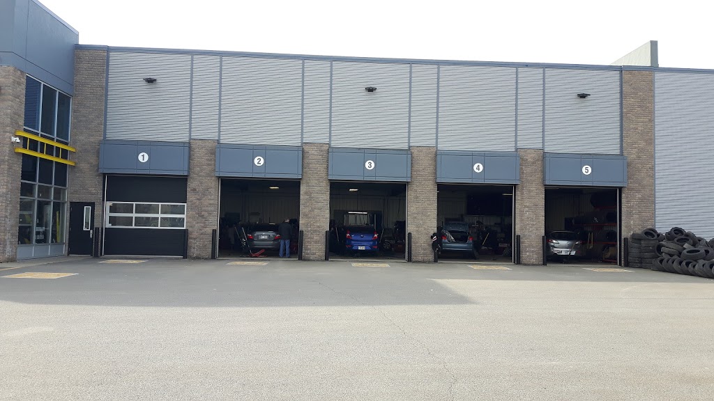 Pneus André Ouellet 2000 Inc | 1 Ave. de la Caserne, Montmagny, QC G5V 0A5, Canada | Phone: (418) 248-2052