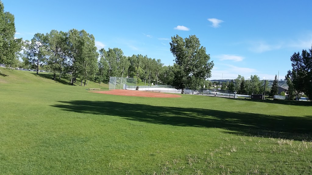 Silver Springs Community Association | 5720 Silver Ridge Dr NW, Calgary, AB T3B 5E5, Canada | Phone: (403) 288-2616