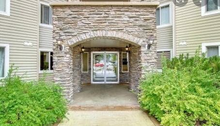 YYC Star Link | 206 Somervale Ct SW #3000, Calgary, AB T2Y 4J2, Canada | Phone: (437) 253-8761