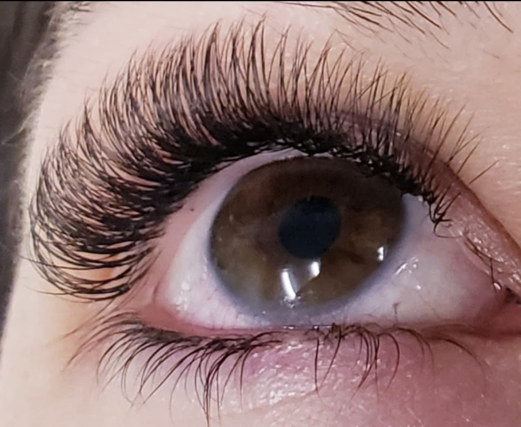 Centre de beauté Valérie tremblay | 311 Rue Lortie, Saint-Lin - Laurentides, QC J5M 3E7, Canada | Phone: (514) 771-1539